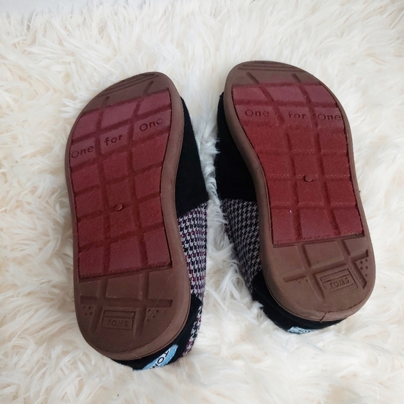 TOMS Black Comfy Shoes Unisex toddler‎ Sz 11 - Picture 5 of 6